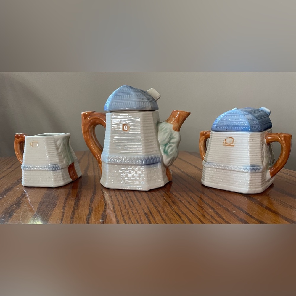 Dutch Windmill Tea Set - Picture 2 of 5